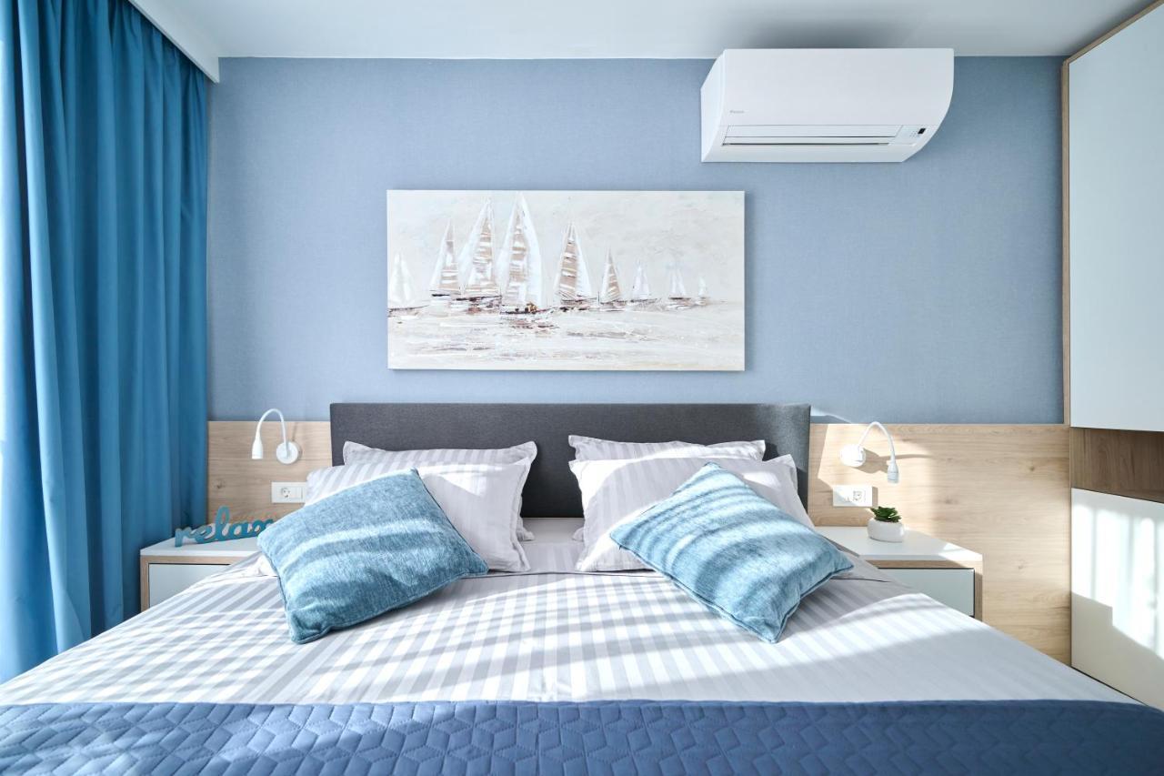 Vita Mirabilis Suite Umag Exterior photo
