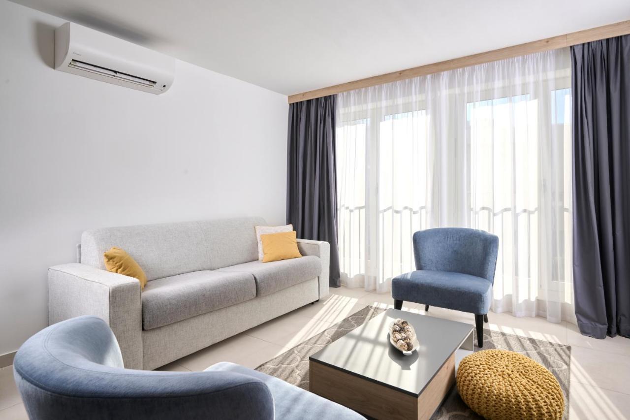 Vita Mirabilis Suite Umag Exterior photo